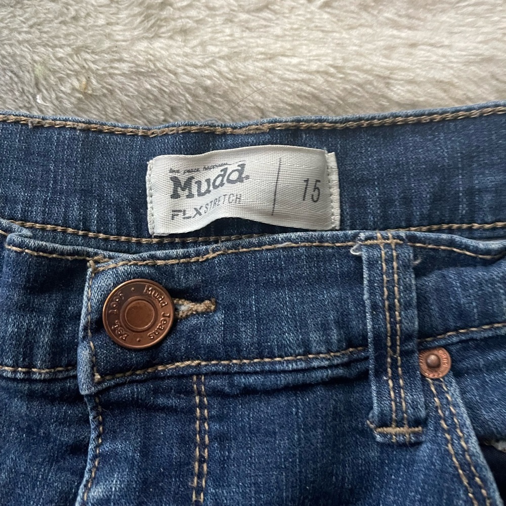 Mudd Flex Stretch High Rise Woman’s Shortie Distressed Dark Blue Jean Shorts 15 - Picture 6 of 10